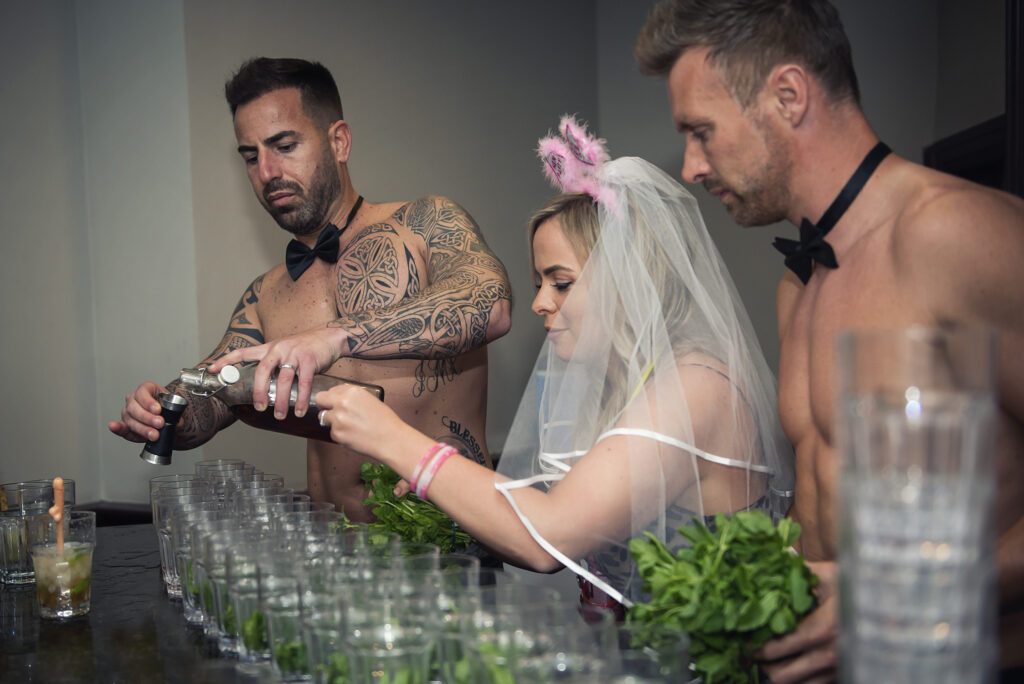 hen party cocktails in marbella